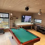ヴィラ Lakefront Villa, Exclusive Leisure Near Golf & Panorama Center ヴラダル