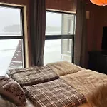 Lakefront Villa, Exclusive Leisure Near Golf & Panorama Center