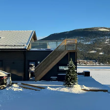 Lakefront Villa, Exclusive Leisure Near Golf & Panorama Center