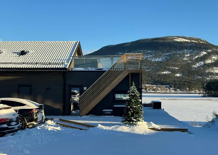 Lakefront Villa, Exclusive Leisure Near Golf & Panorama Center