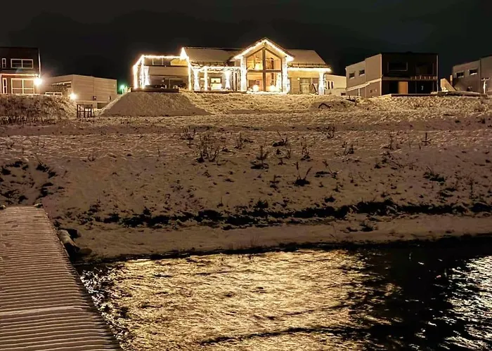 Lakefront Villa, Exclusive Leisure Near Golf & Panorama Center וילה *